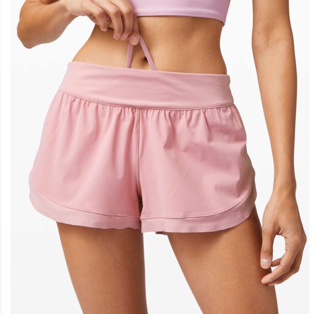 Lululemon Calm Tides Run Short Size 12